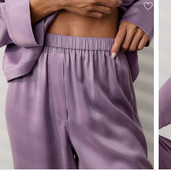 LUNYA NWOT Washable Silk Long Sleeve Pant Set in Dormant Orchid Size S - Picture 4 of 5